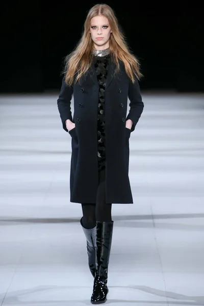 Look 2